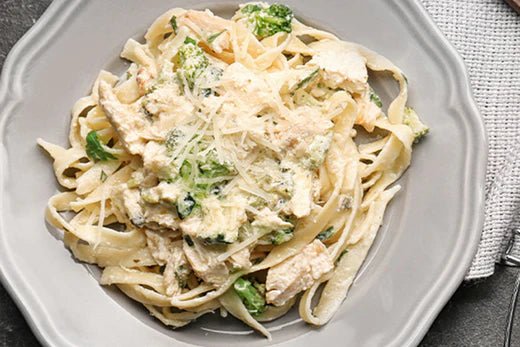 One Pot Creamy Chicken Alfredo