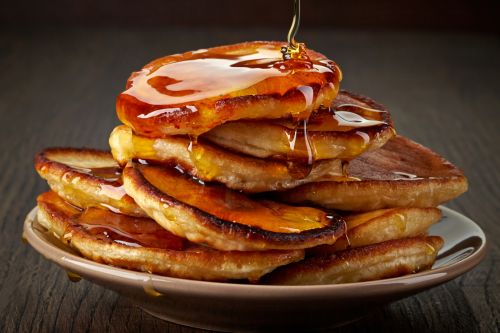 A Sweet Blend: The Art of Cinnamon Maple Syrup