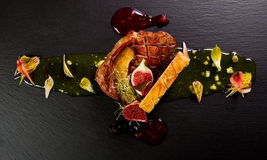 Gourmet seasoning: High-end seasoning ingredients and techniques used by professional chefs.