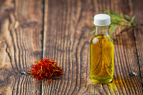 DIY: Making Saffron-Infused Oils