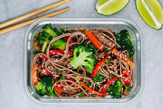 Soba Noodle Stir Fry with Broccoli And Peppers