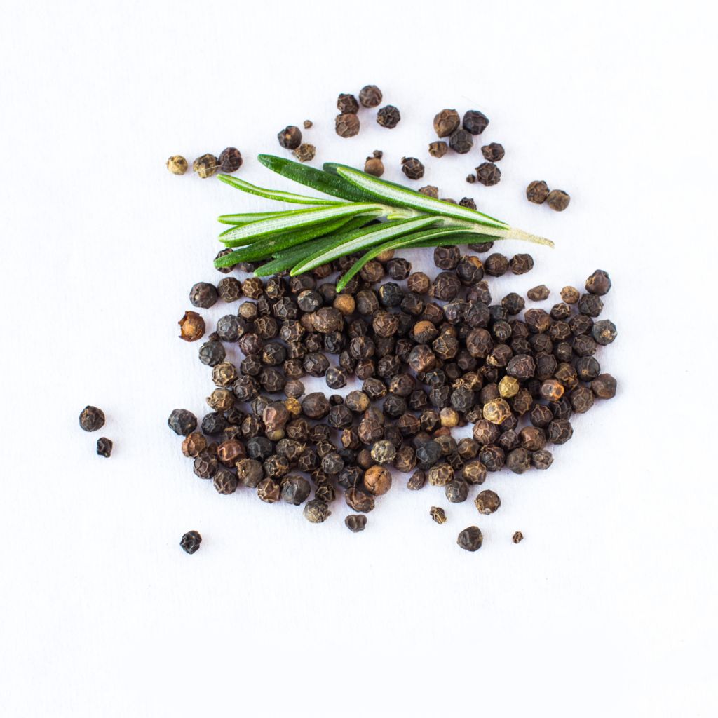 Black pepper whole Whole black peppercorns Using whole black pepper Culinary uses of whole black pepper Cooking with whole black peppercorns Freshly ground from whole black pepper Incorporating whole black pepper Intense flavor of whole black pepper Whole black pepper in recipes Adding depth with whole black pepper Traditional whole black pepper